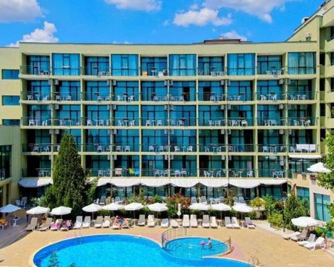 Palm Beach Hotel