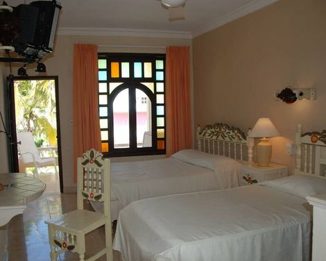 Cabanas Maria del Mar-1