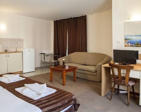Central Hotel-2
