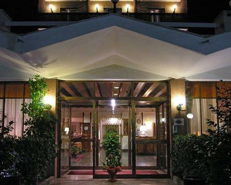 Pinewood-2