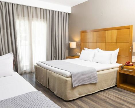 Golden Star City Resort