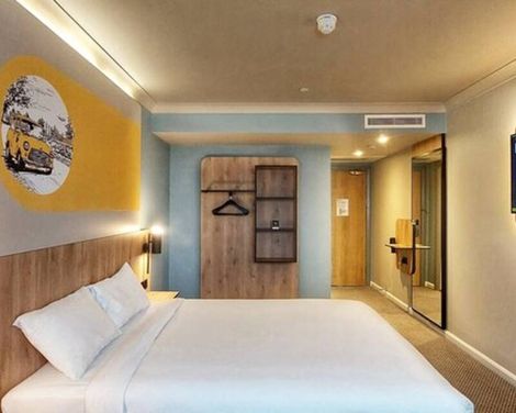 B&B HOTEL London Heathrow