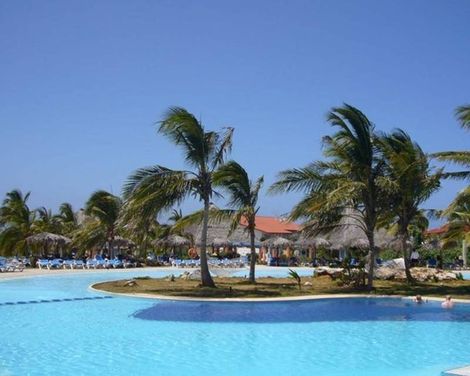 Hotel Playa Pesquero AI-1
