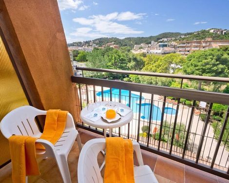 Apart-hotel GHT Tossa Park-3