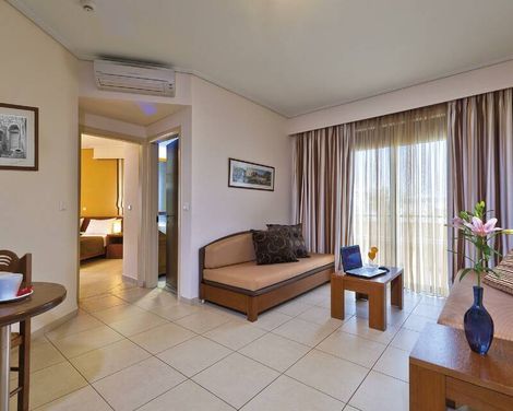 Creta Palm