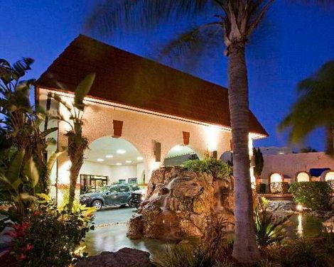 Maingate Lakeside Resort-3