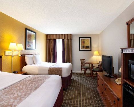 La Quinta Inn by Wyndham Orlando International Drive North-3