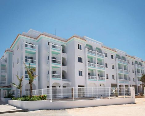 ENDLSS Beach & Disco Hotel Ibiza Adults Only