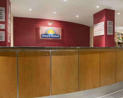 Waterloo Hub Hotel & Suites-3
