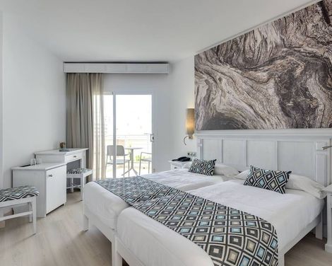 Cala Millor Garden Hotel-3