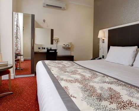 Best Western Chiswick Palace & Suites-0