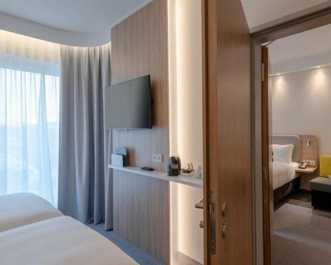 Holiday Inn Express Munich North-3