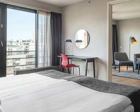 Quality Hotel 11-0
