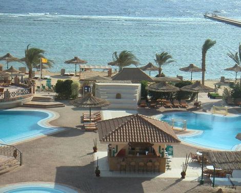 Flamenco Beach & Resort