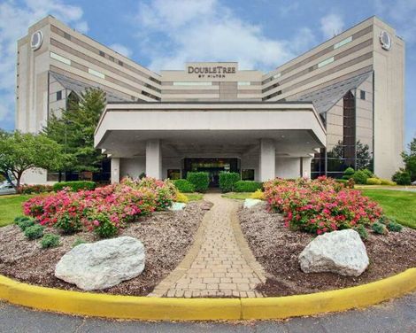 DoubleTree by Hilton Hotel Newark Airport