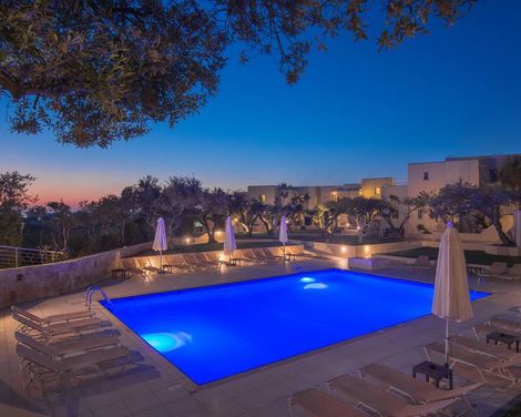 Ourania Apartments Hotel