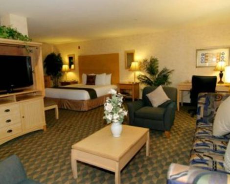 Best Western Plus North Las Vegas Inn & Suites-3