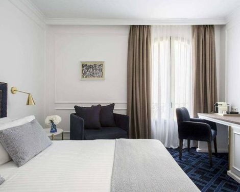 Hotel Midmost