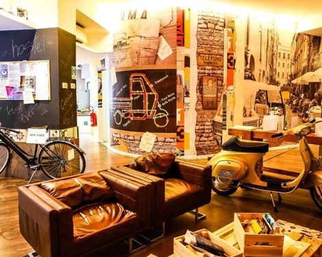 Hostel Trustever
