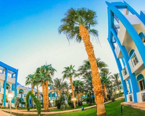 Mirage Bay Resort & Aquapark-1