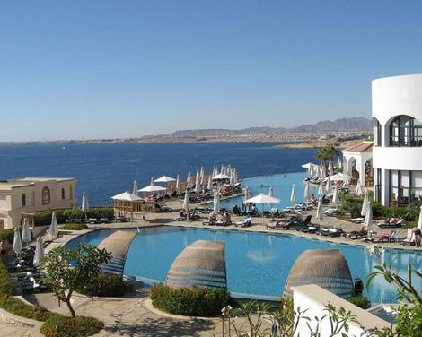 Reef Oasis Blue Bay Resort-3