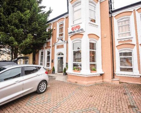 Arinza Hotel, London Ilford