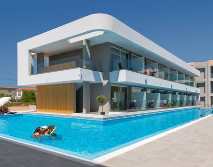 White Olive Premium Laganas