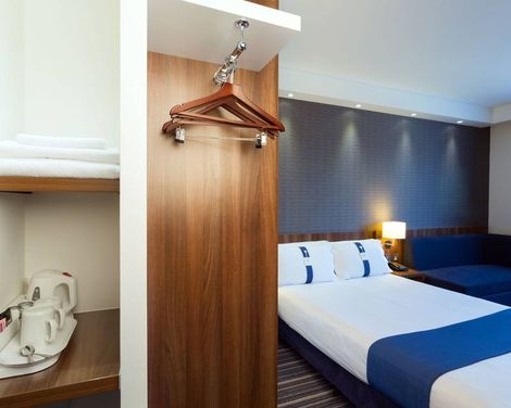 Holiday inn Express Harlow-2