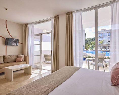 ZAFIRO Alzinar Mar Adults Only