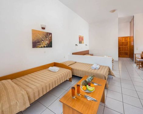 Bayside Hotel Katsaras