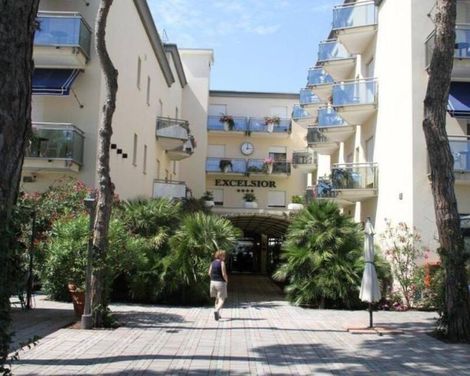 Hotel Excelsior