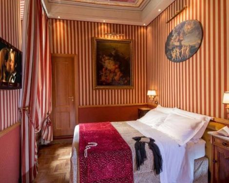 The Inn at the Spanish Steps