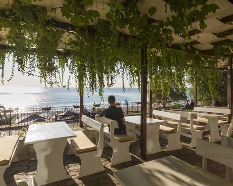 Elpida Beach
