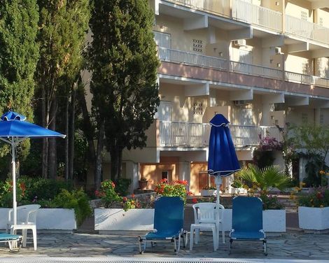 Ipsos Beach Hotel