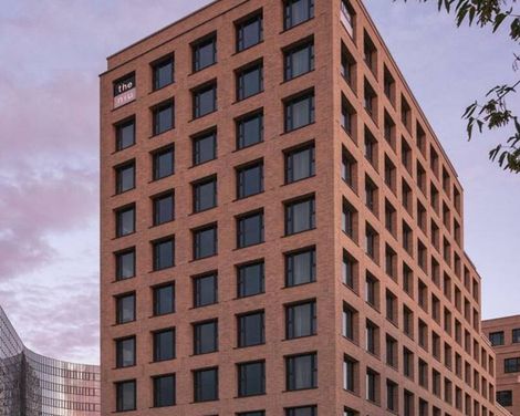 Holiday Inn - the niu, Dwarf Berlin Schöneberg-1