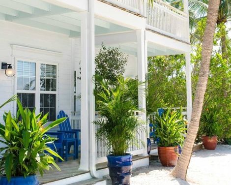 Parrot Key Hotel & Villas