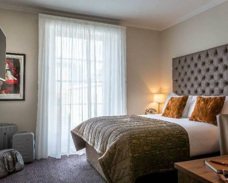 The Fleet Street Hotel