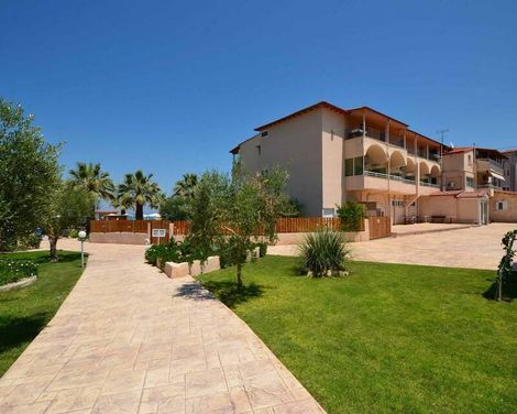 Sousouras Holiday Resort