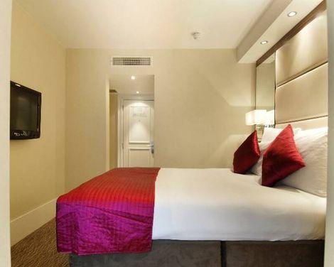 Grand Royale Hyde Park