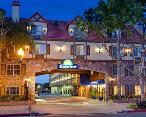 Days Inn by Wyndham Los Angeles LAX/Redondo/Manhattan Beach-2