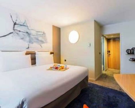 Mercure Paris Massy Gare TGV Hotel-1