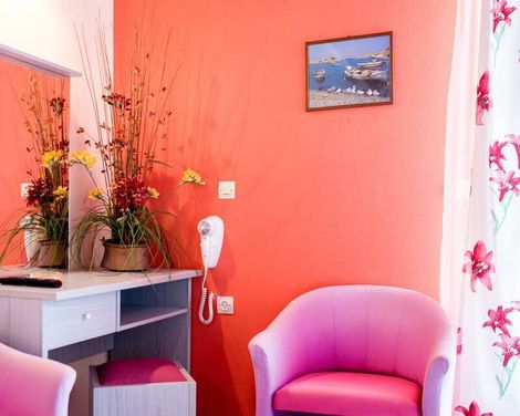 Ammes Hotel & Apartments