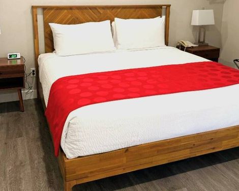 Ramada by Wyndham Los Angeles/Koreatown West-0