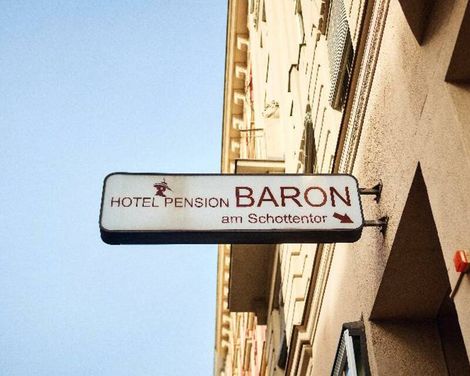 Hotel-Pension Baron am Schottentor