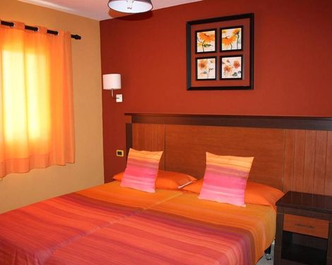 Colina Mar Apartments