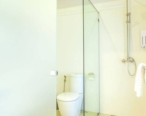 Stay at StreetGoose Sukhumvit 81-1
