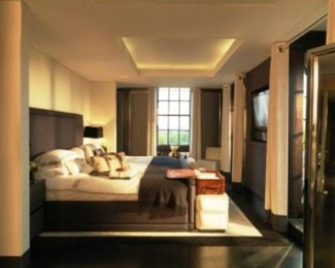 Grosvenor House Suites-1