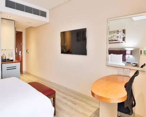 Holiday Inn Johannesburg-Rosebank