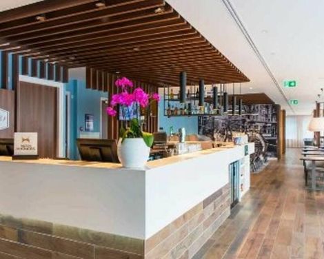 Hampton by Hilton Amsterdam Centre East-2