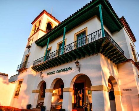 Legado Oromana Hotel